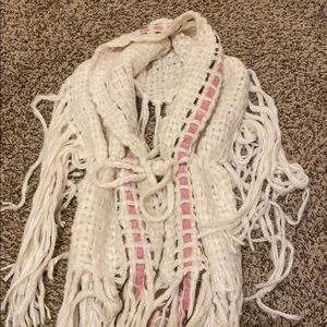 Incredible scarf style poncho